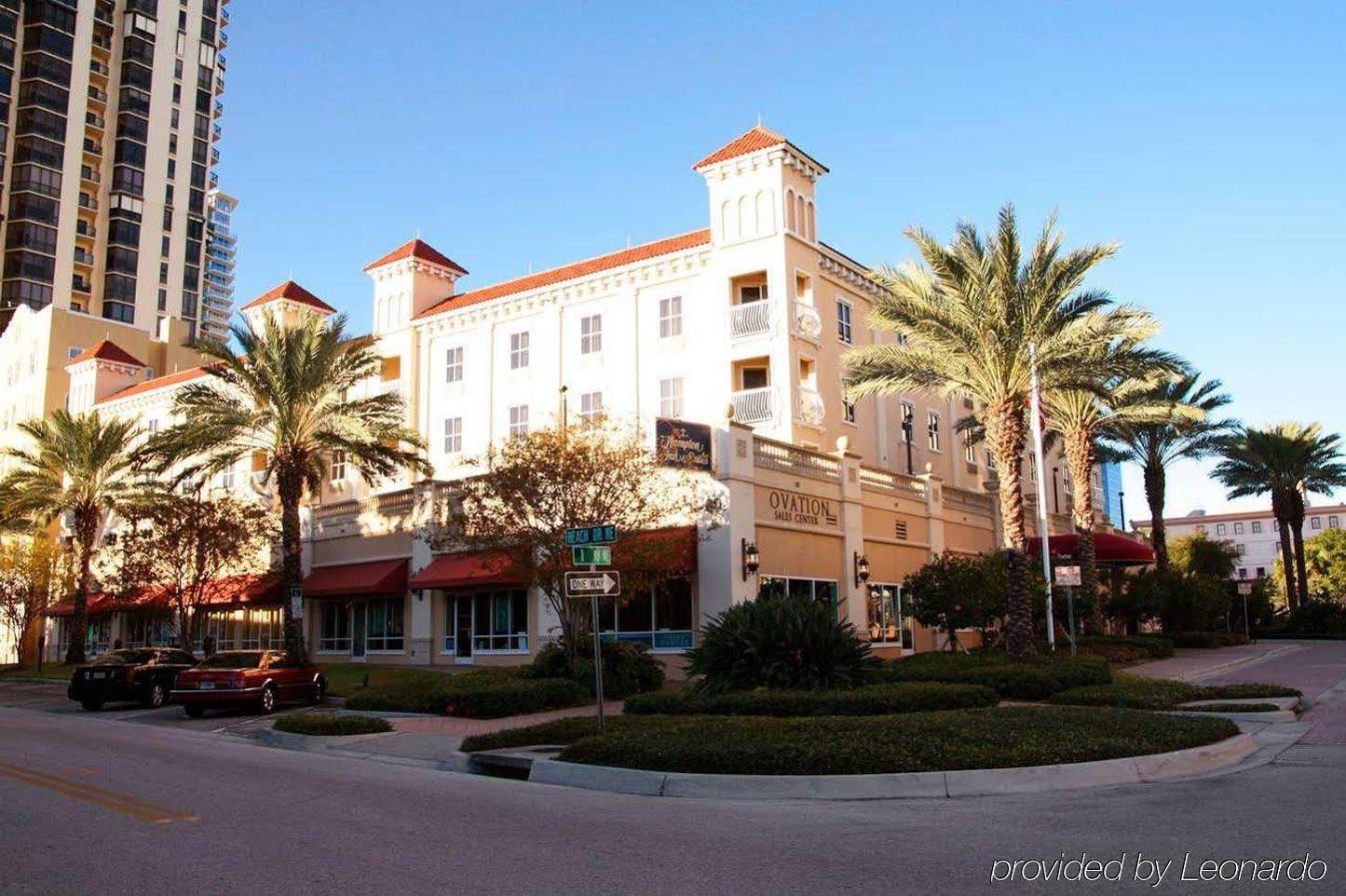 Hampton Inn & Suites St. Petersburg/Downtown Exterior photo